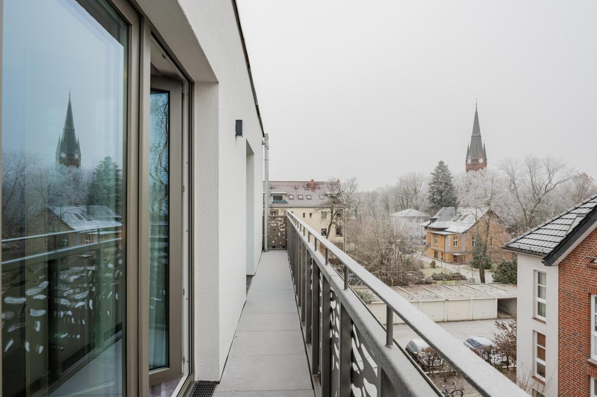 Nena Adlershof Aparthotel *